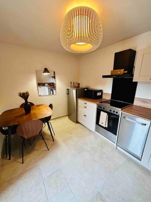Charmant Petit Appartement Place De L Eglise Piana  Exterior photo