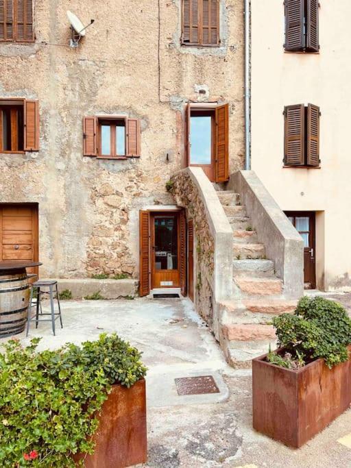 Charmant Petit Appartement Place De L Eglise Piana  Exterior photo